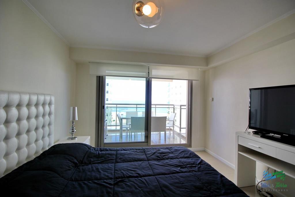 Alquila apartamento Imperiale de 3 dormitorios, primera lin
