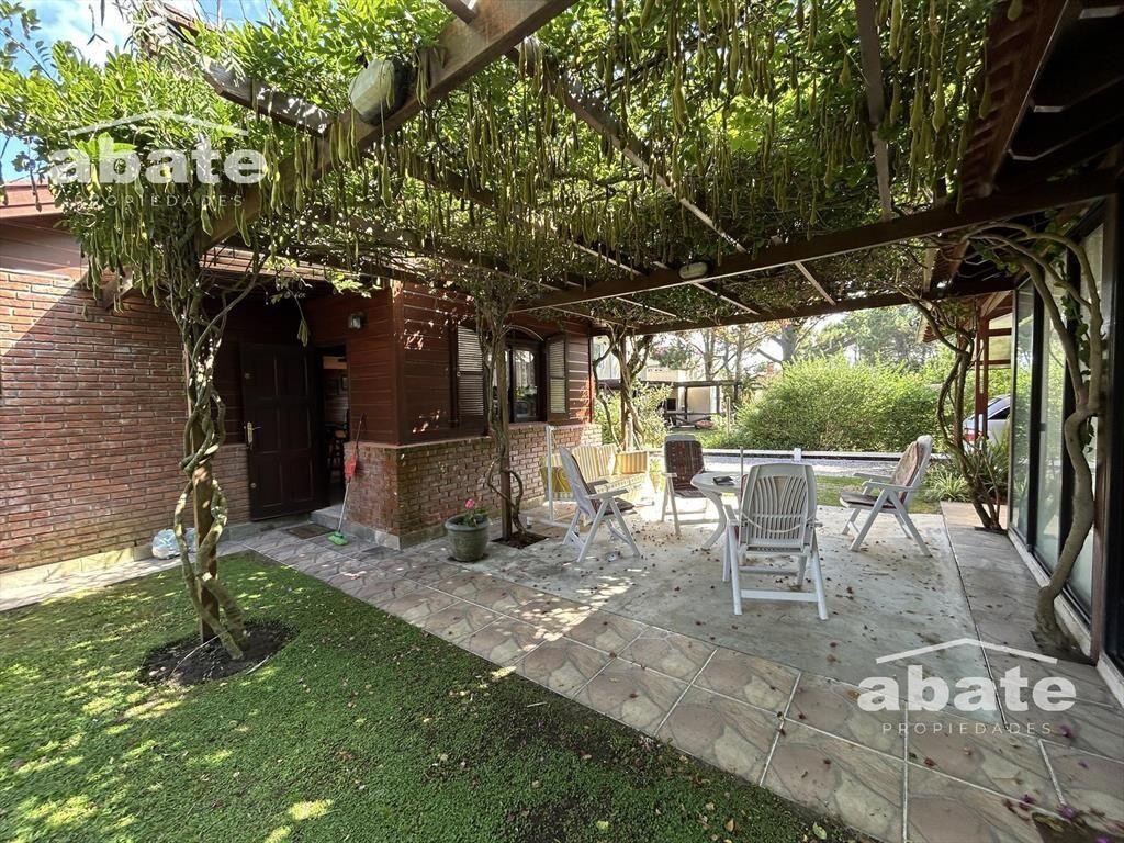 Venta de Casa de 3 dormitorios en Punta Colorada, Maldonado