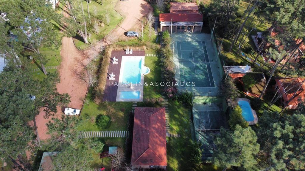 GRAN OPORTUNIDAD LOTE EN BARRIO PRIVADO A 200 MTS