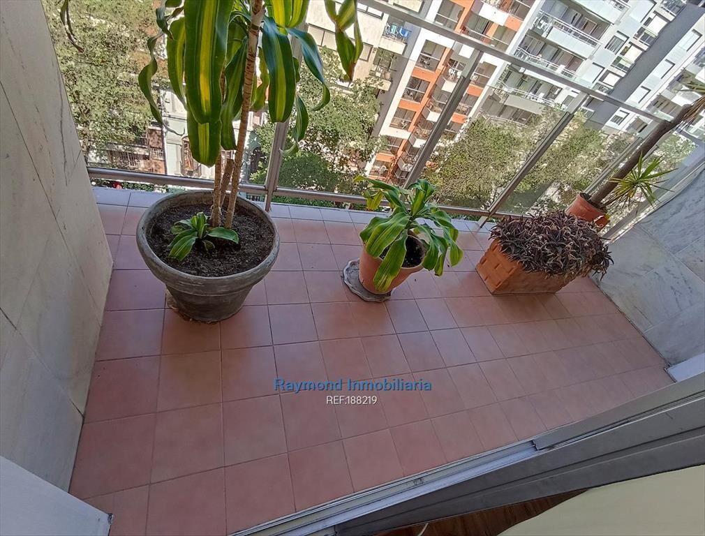 Apartamento venta Villa Biarritz 3 dorm y servicio garaje