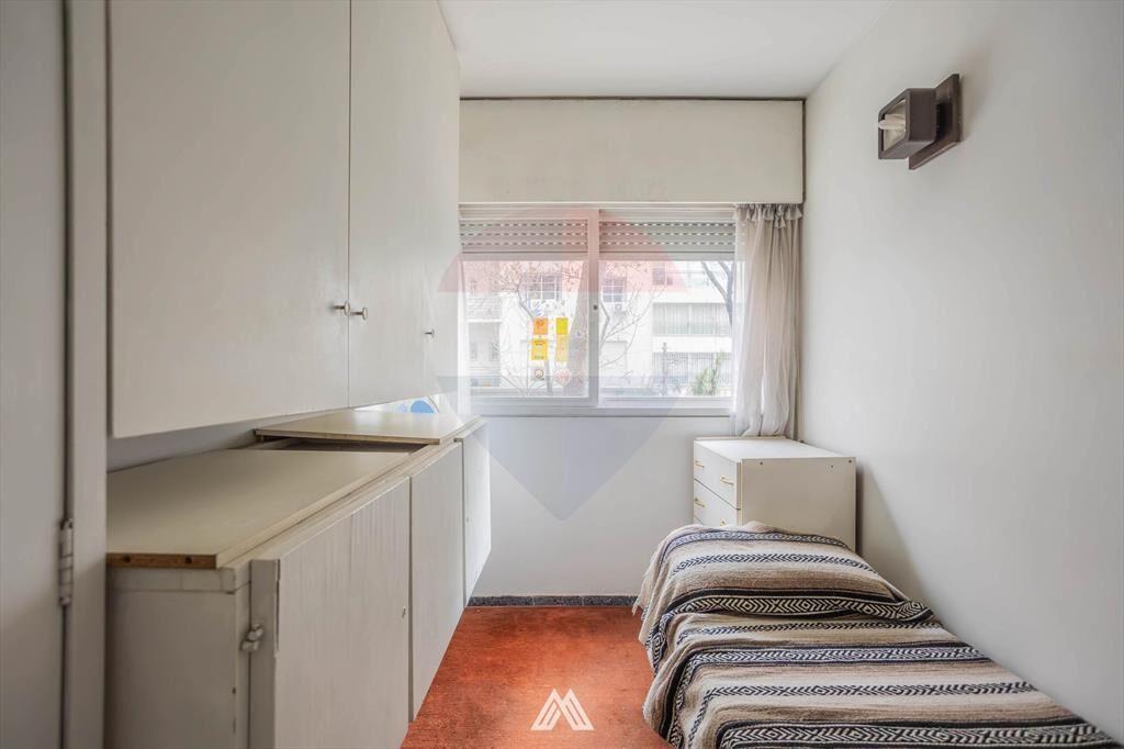 Venta apto 3 dormitorios 2 baños garaje Pocitos