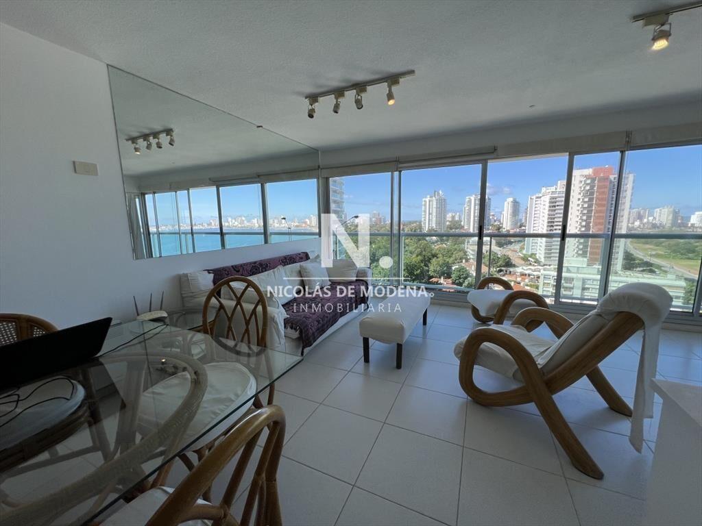 apartamento en venta en playa mansa, dos dos del