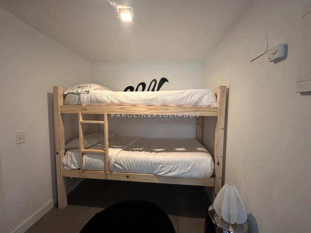 En venta apartamento iluminado de 1 dormitorio y