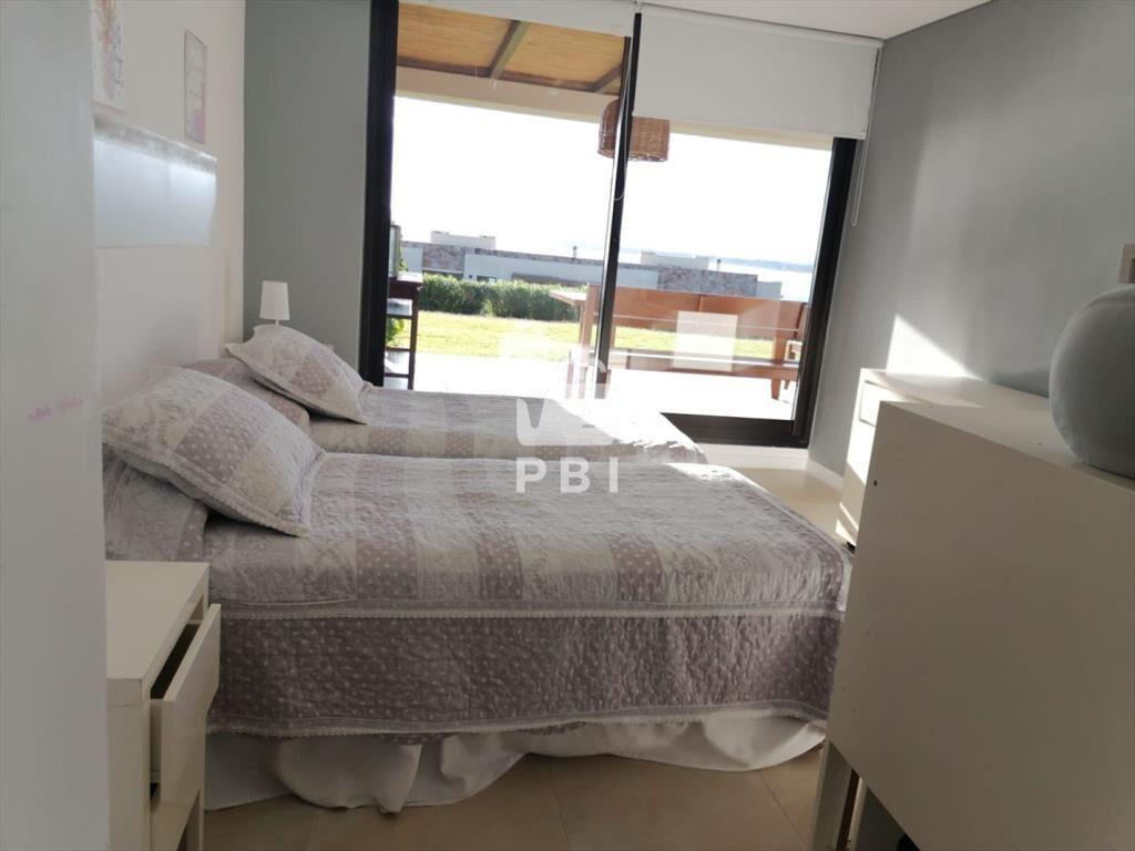 Alquiler temporal apartamento 2 dormitorios en Punta Ballen