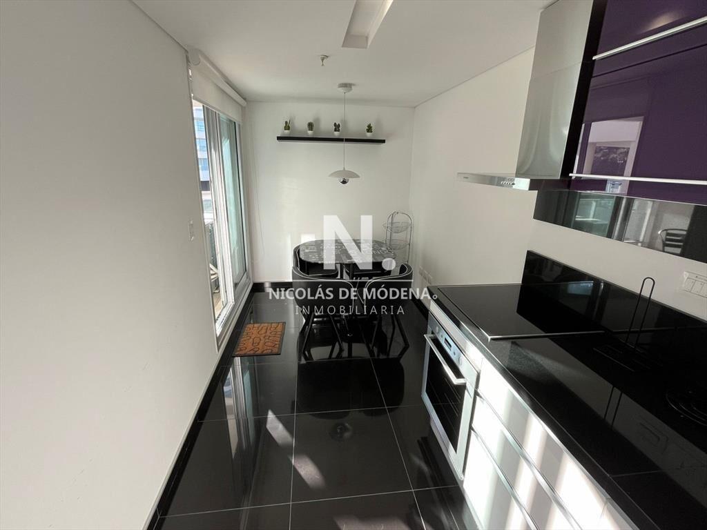Apartamento en Alquiler, 2 dormitorios, Punta del Este