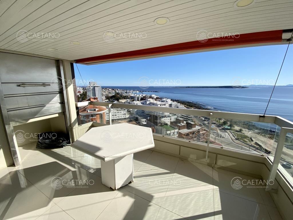 Venta apartamento 4 dormitorios playa mansa Punta