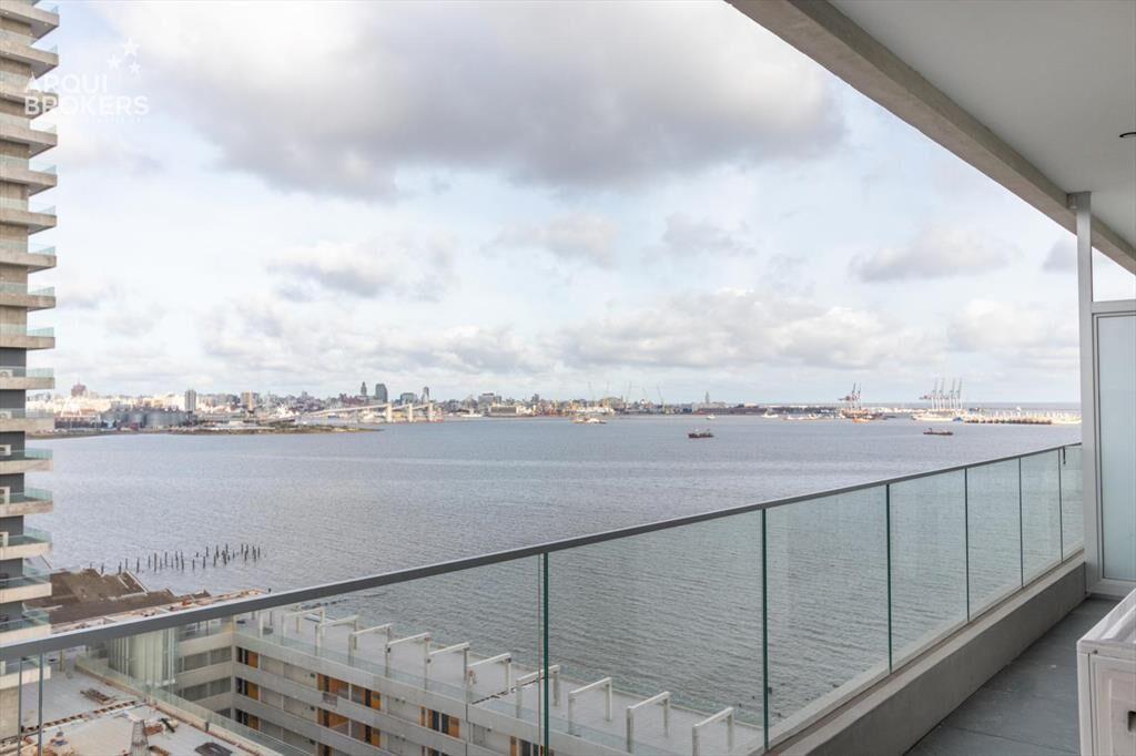 Venta apartamento dos dormitorios en Capurro - 203a