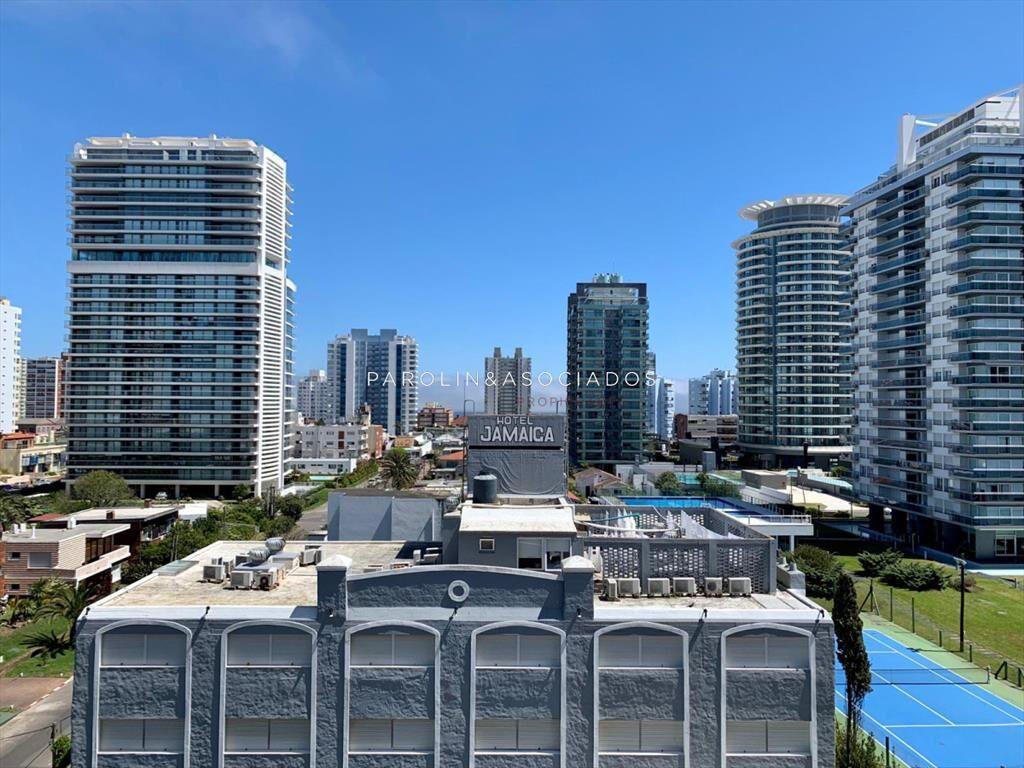 Apartamento en venta de 2 dormitorios en Brava,