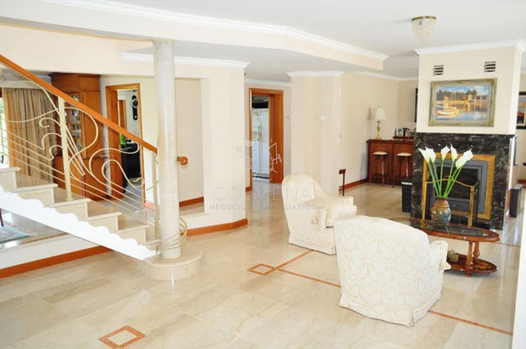 Casa en Mansa, 5 dormitorios ABIERTO A NEGOCIOS,