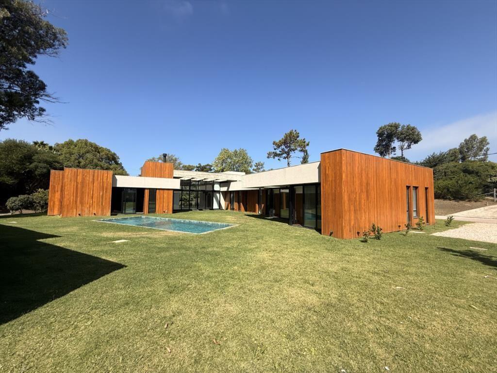 Morderna Propiedad en Venta , Punta del Este