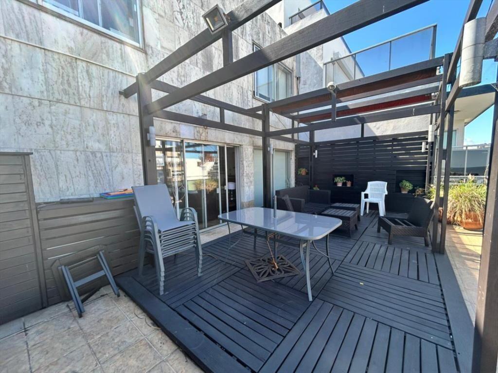 PENTHOUSE DUPLEX CON 4 SUITES SOBRE VIDAL A PASOS DE VIL...