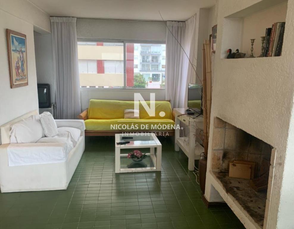 Vende apartamento en Brava, de 2 dormitorios