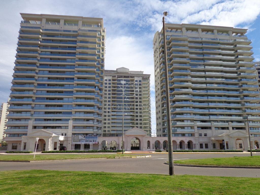 Brava frente al mar con todos los amenities
