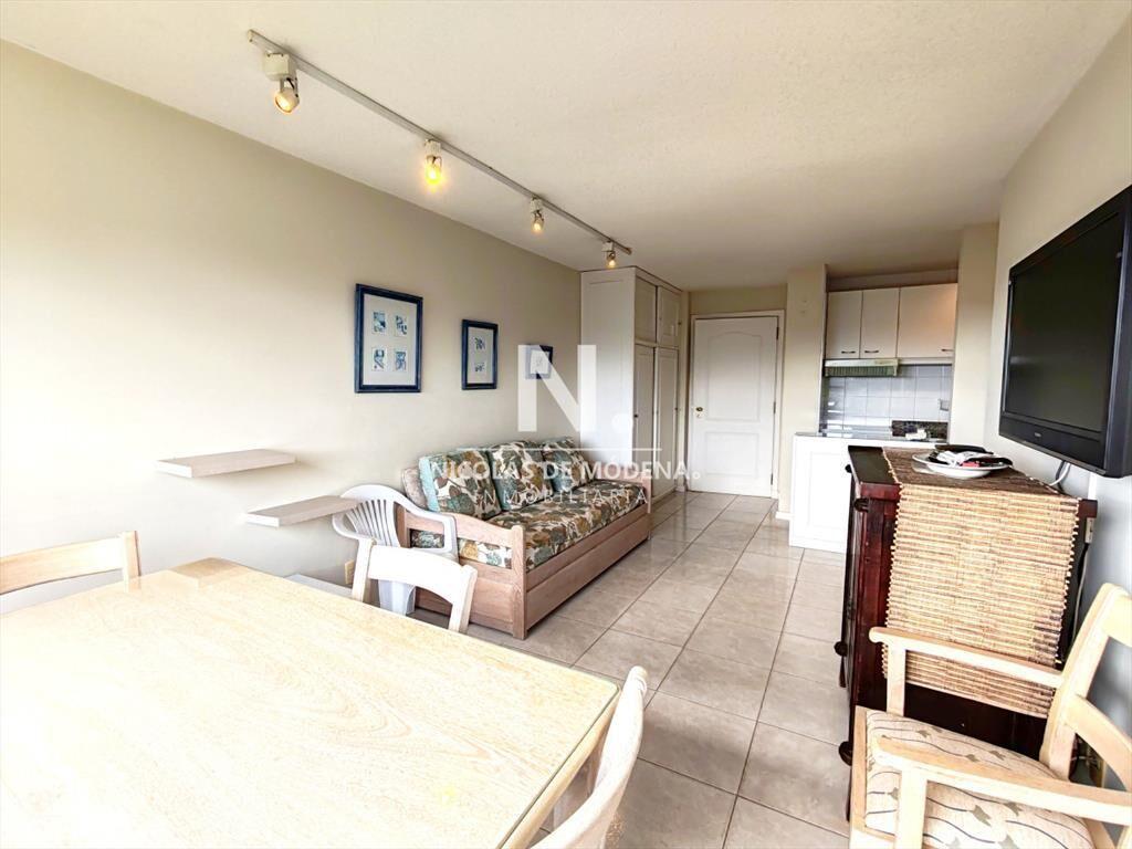 En venta apartamento 2 dormitorios Roosevelt, del