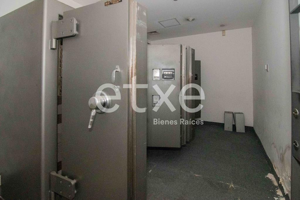 Excelente Local Comercial Ciudad Vieja ...