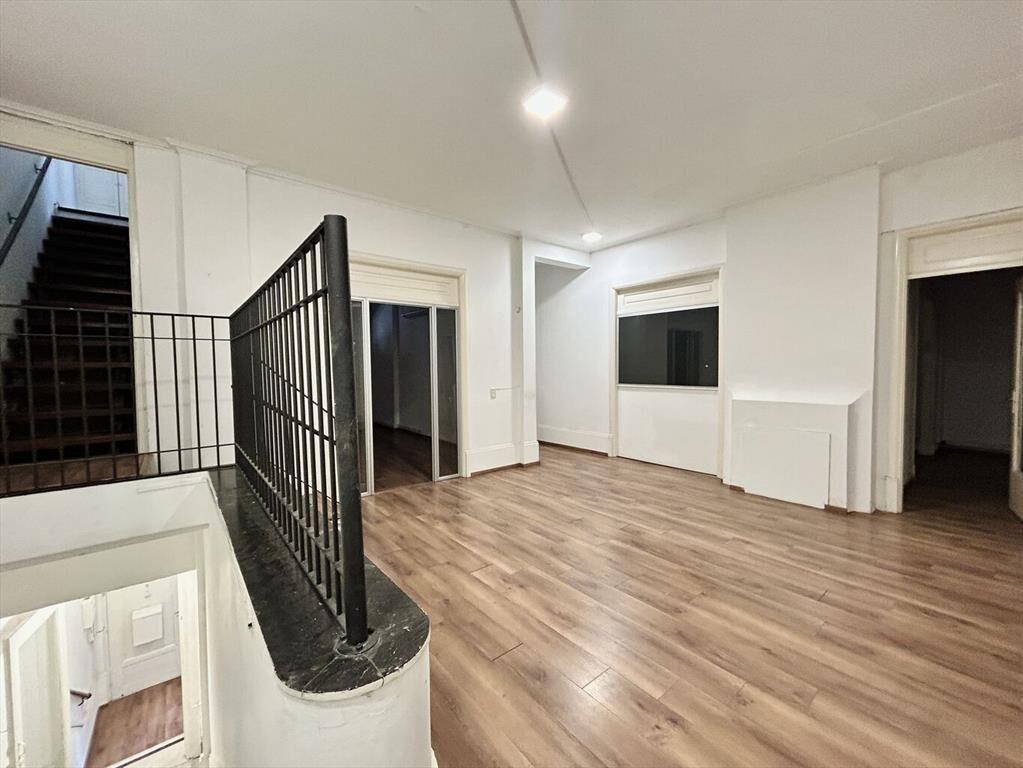 Venta local comercial y oficinas – Padrón único – Bv. Artig