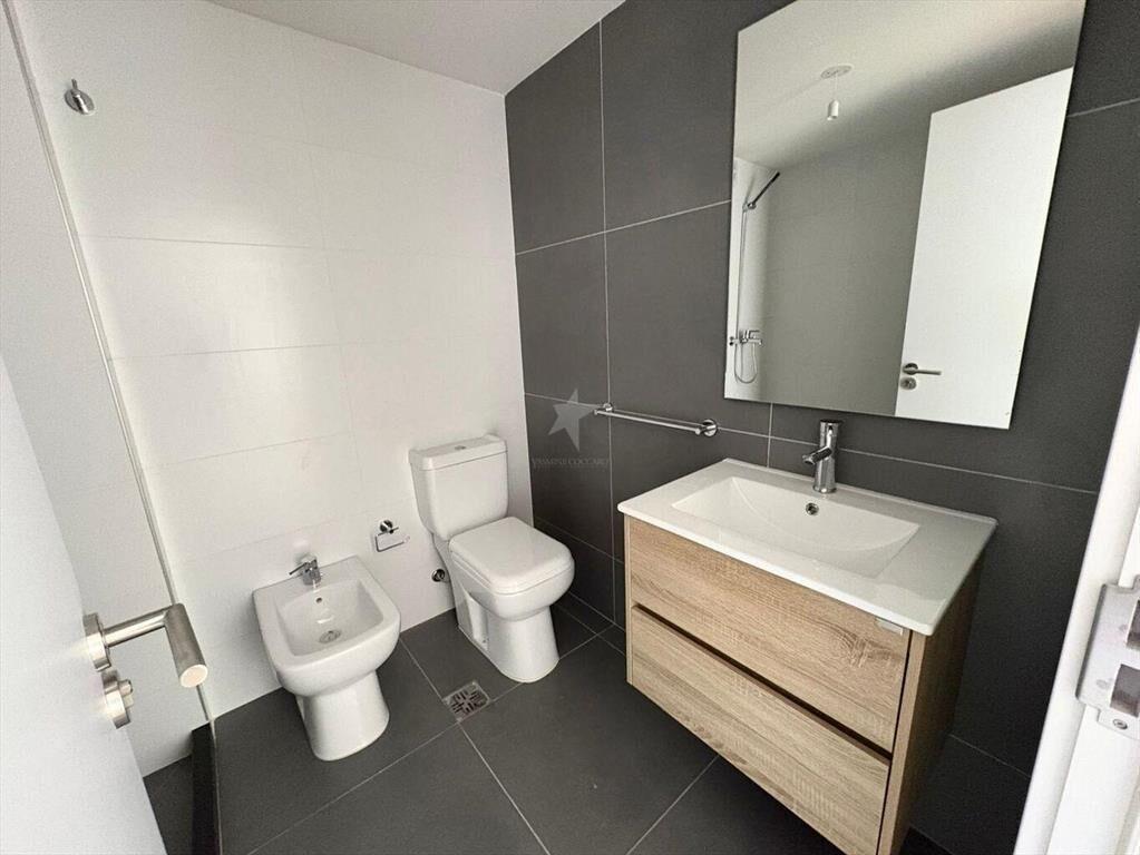 VENTA APARTAMENTO CENTRO 1 DORMITORIO CON TERRAZA