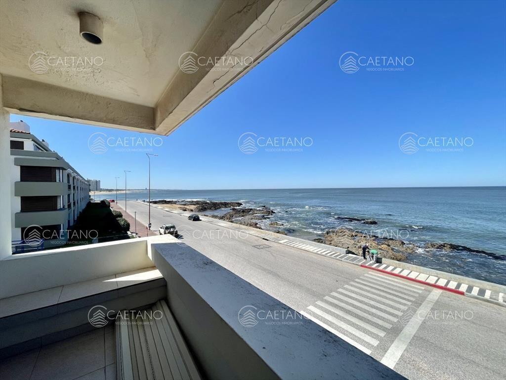 Apartamento en primera línea, Playa Brava, Punta