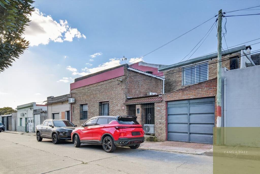 Casa en venta c/ cochera en Belvedere