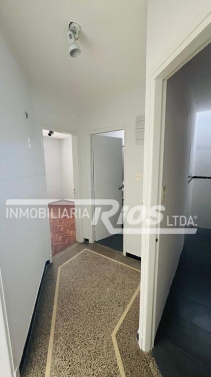 Centro, aguada, próximo al palacio