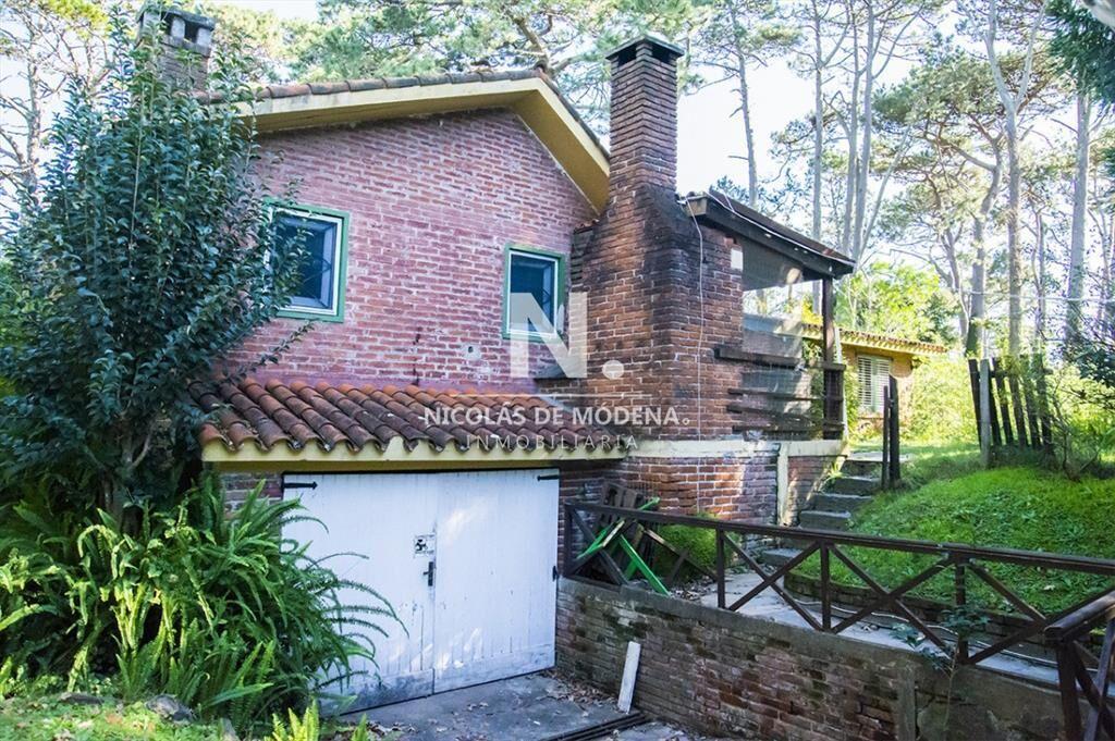 Casa en zona de Cantegril