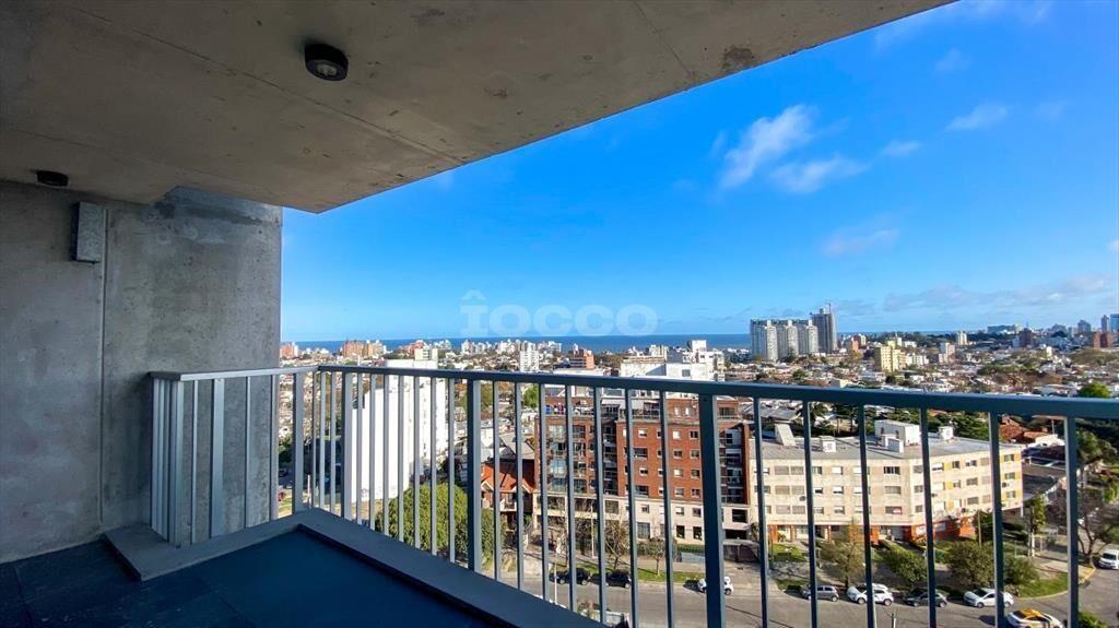 APARTAMENTO EN MALVIN 3 DORMITORIOS CON RENTA