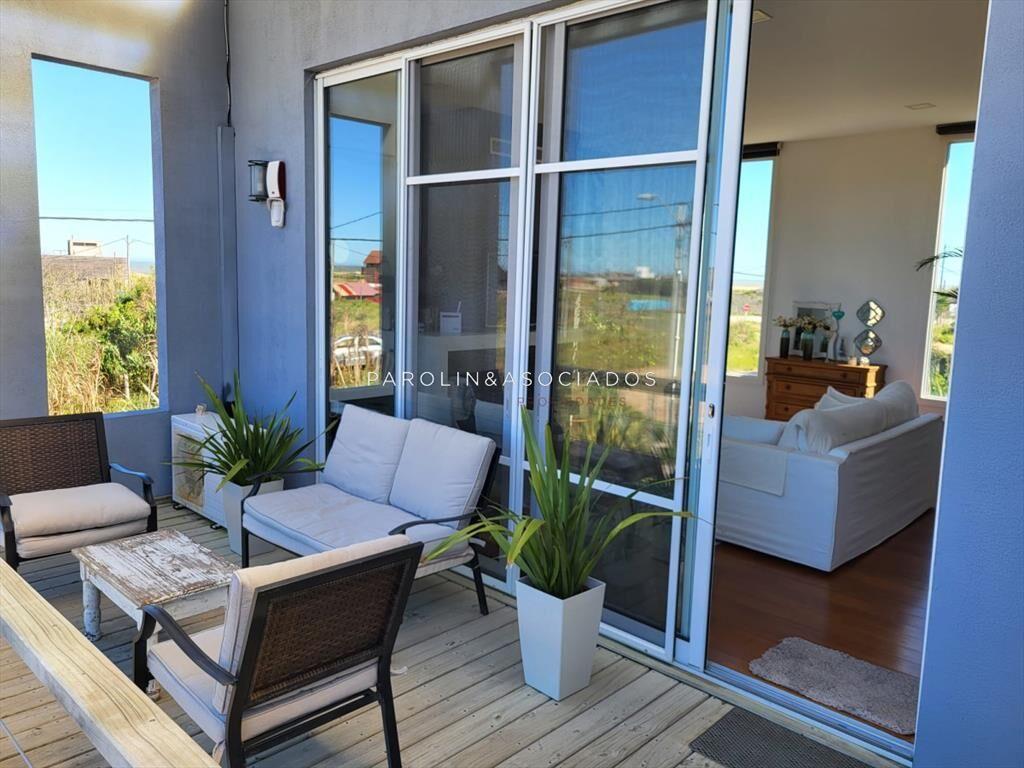 Casa en venta de 3 dormitorios en Santa Monica,