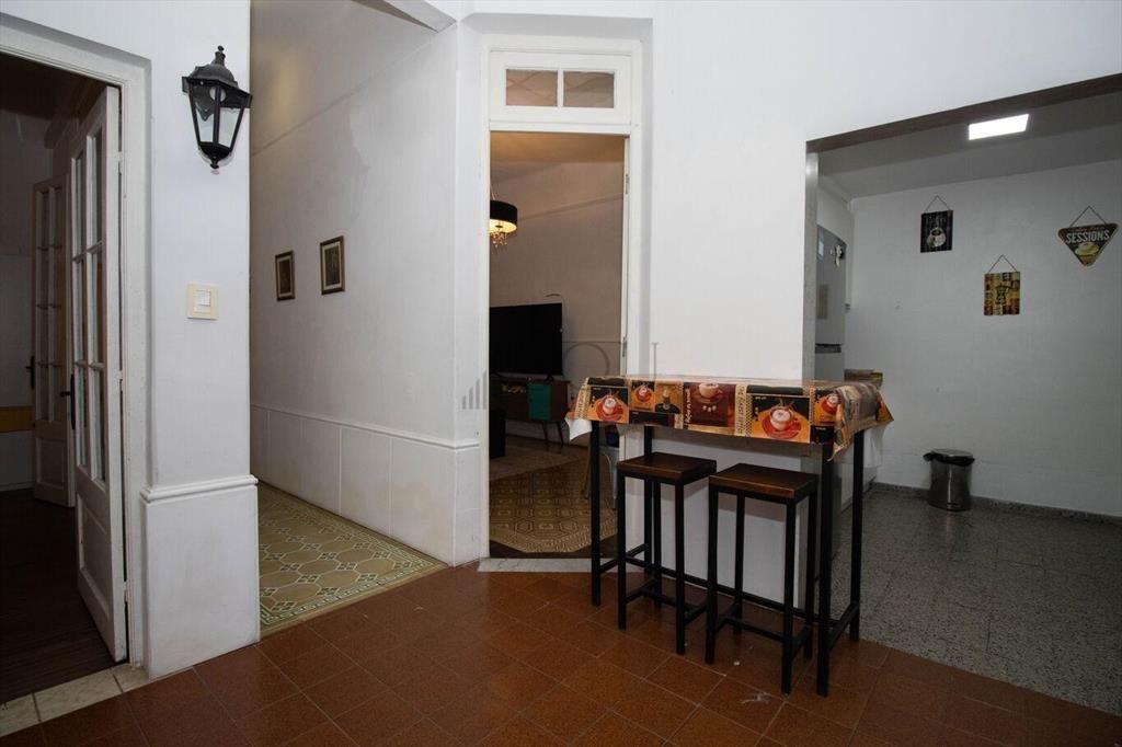 Casa en venta de 2 dormitorios más garaje en barrio La Come