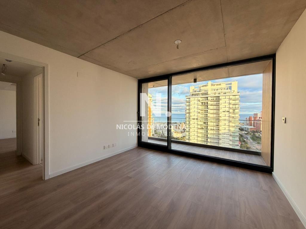 En venta apartamento de 2 dormitorios, con vista