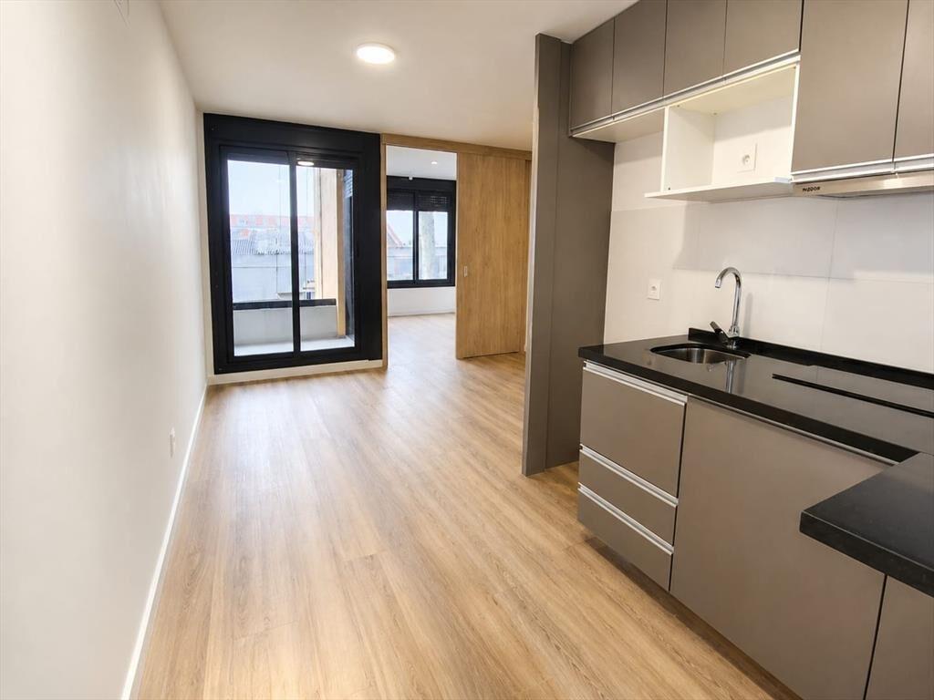 ALQUILER TRES CRUCES 1 DORMITORIO A ESTRENAR
