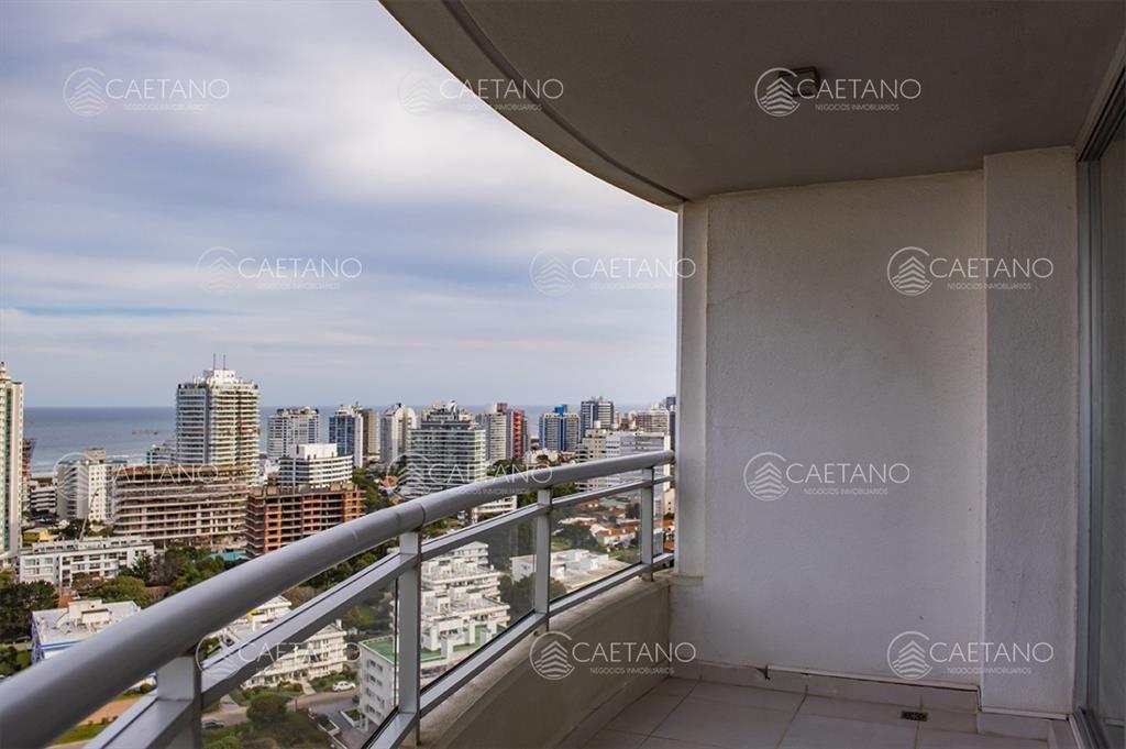 Se vende apartamento en ocean drive II de 3 Punta