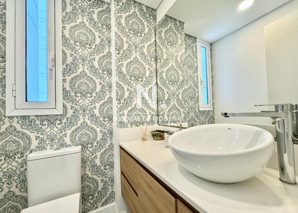 En venta impecable apartamento de 2 dormitorios