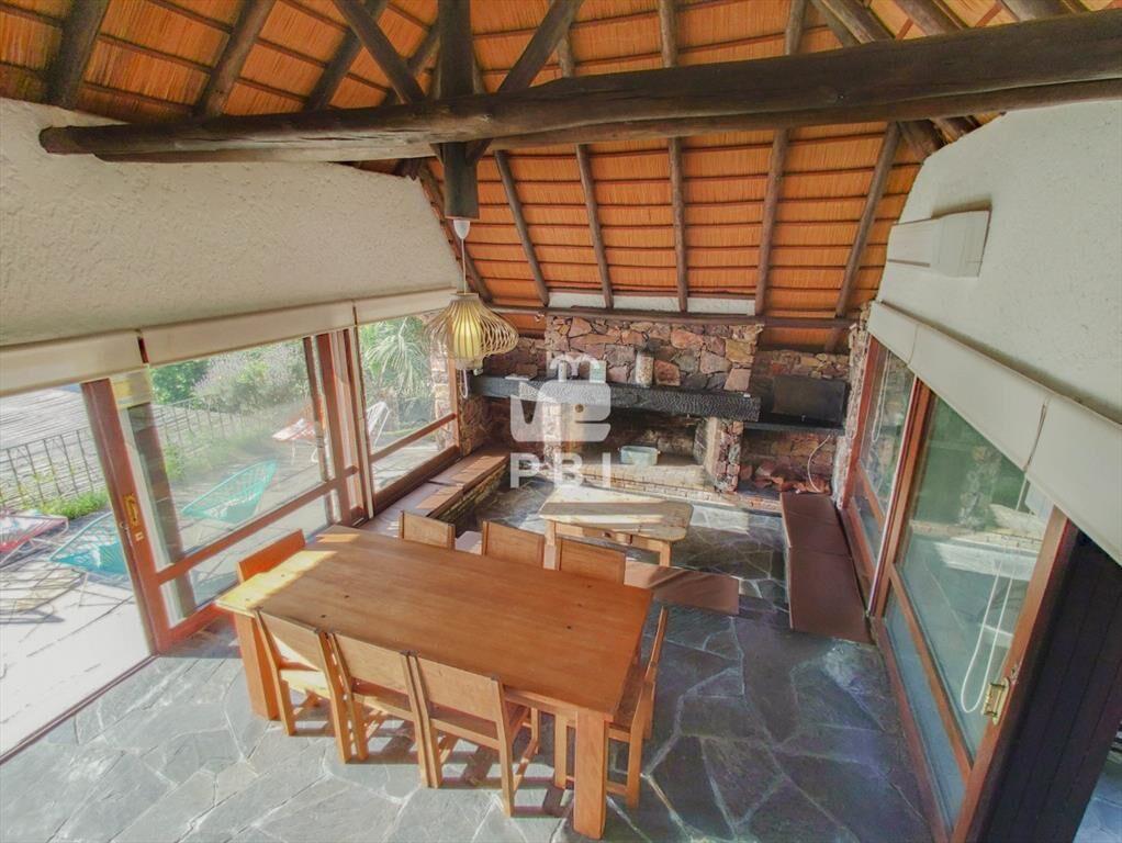 Casa en venta Playa Mansa 3 dormitorios