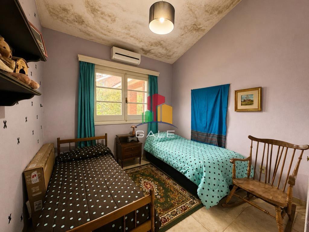 CASA 4 DORMITORIOS EN PLAYA MANSA