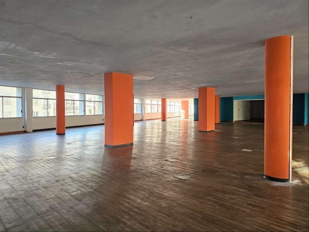 ALQUILER - OFICINA CORDON S/ AV. 18 DE JULIO - EDIFICIO COR