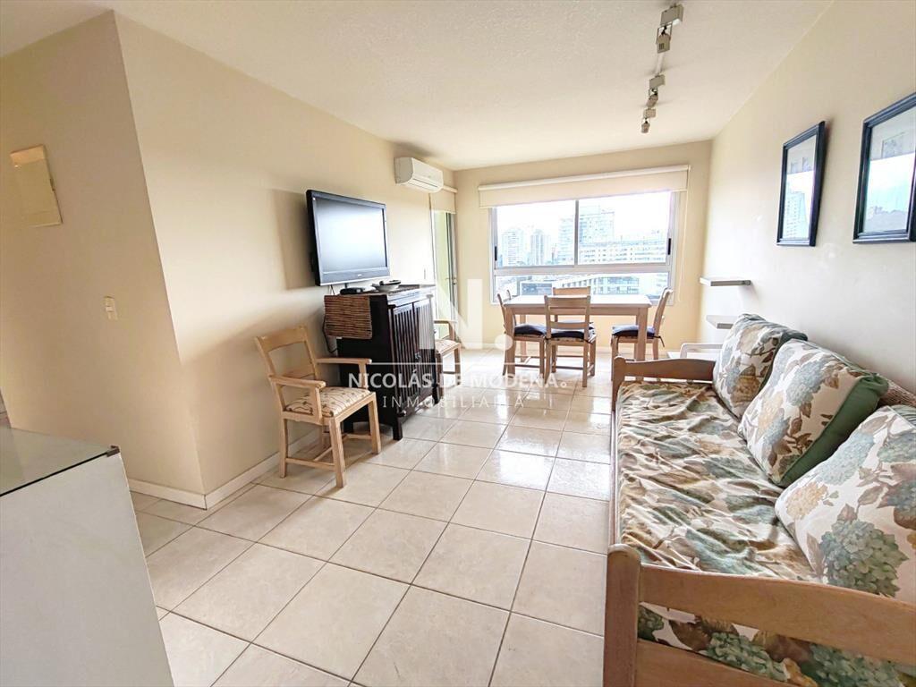 En venta apartamento 2 dormitorios Roosevelt, del