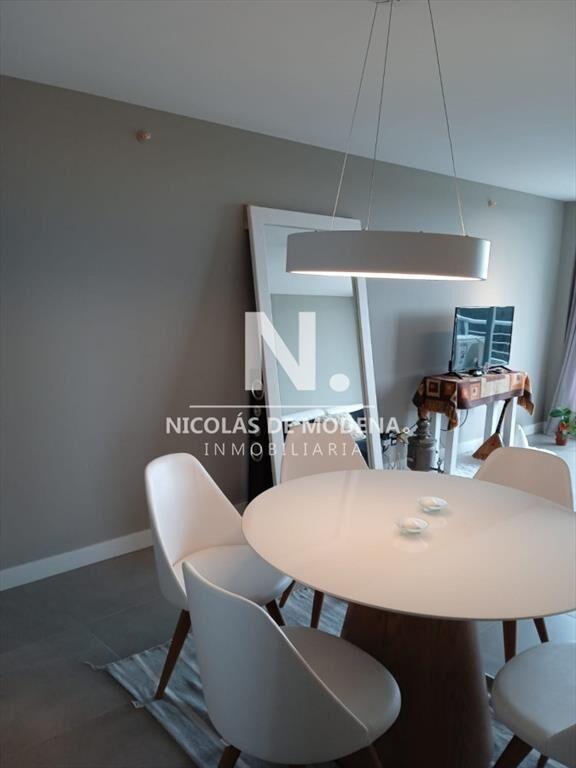 Apartamento en Alquiler de 2 dormitorio en , del