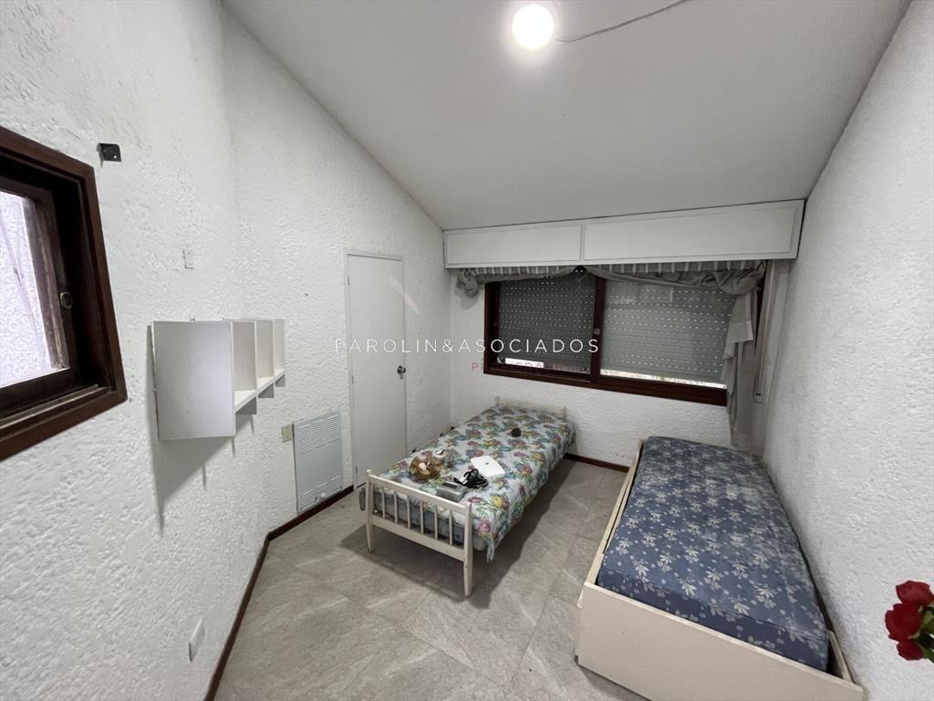 Casa En Venta o alquiler anual, Zona Cantegril.