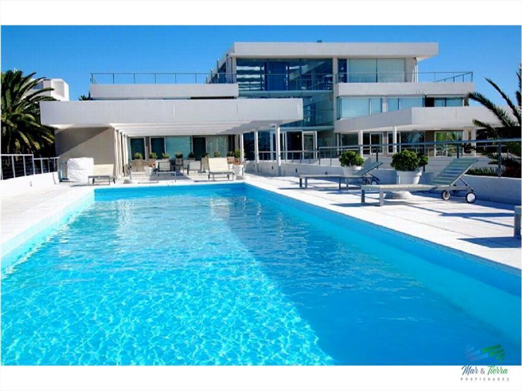 Apartamento nuevo en alquiler, a metros del