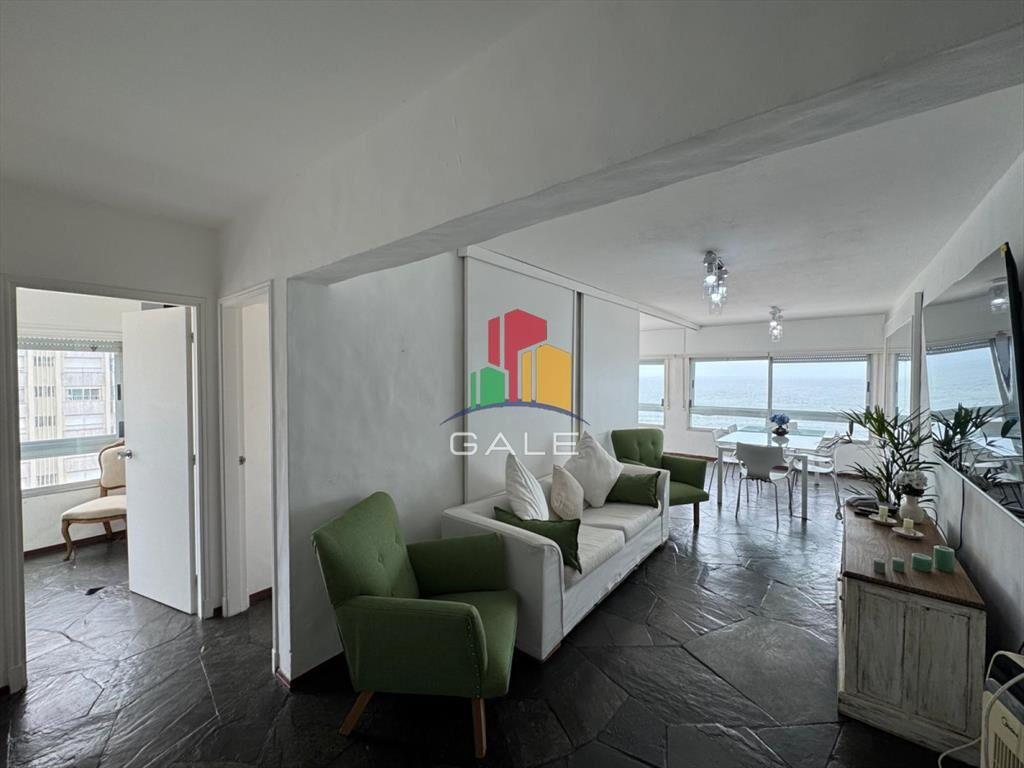 HERMOSO APARTAMENTO CON VISTA AL MAR