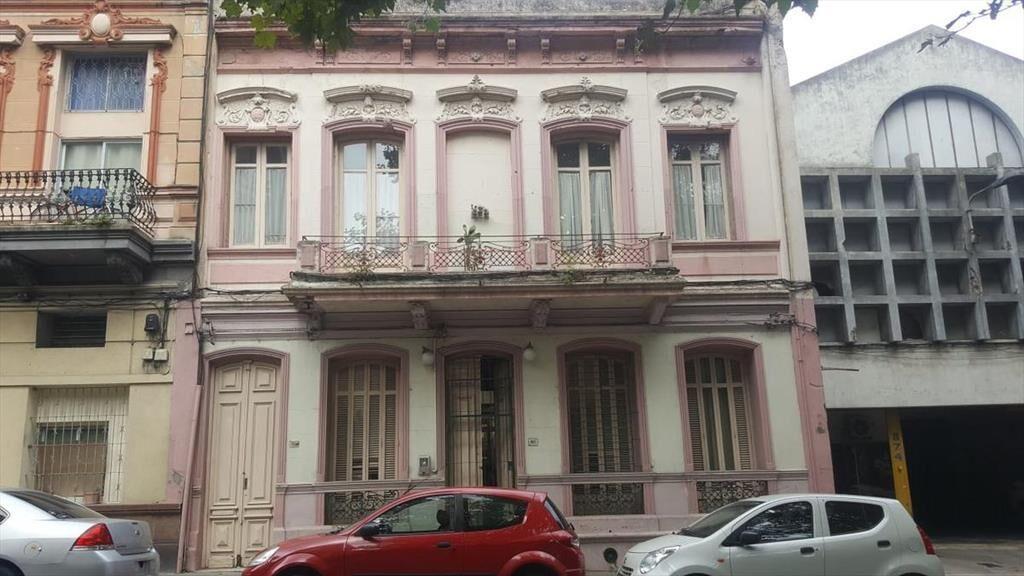 Maldonado y Andes, 620 m2 construídos, excelente estado, 10