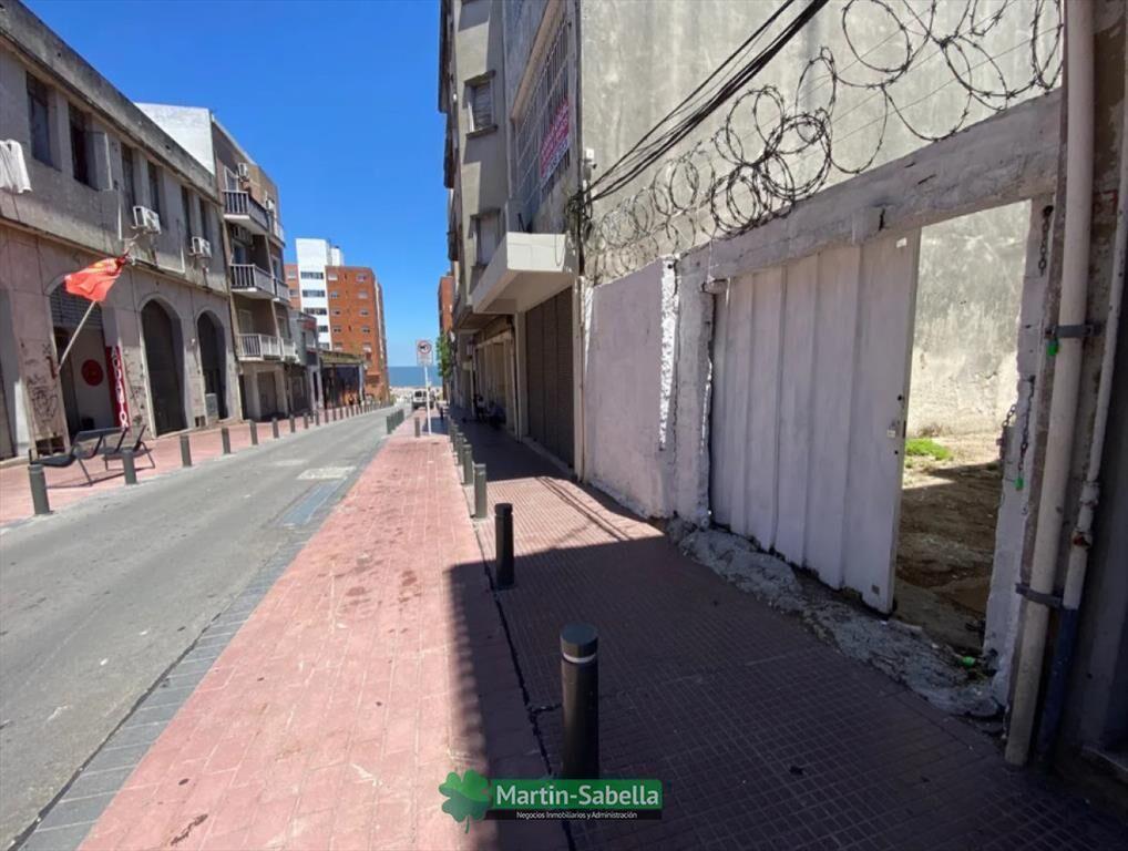 Local en alquiler - Ciudad Vieja