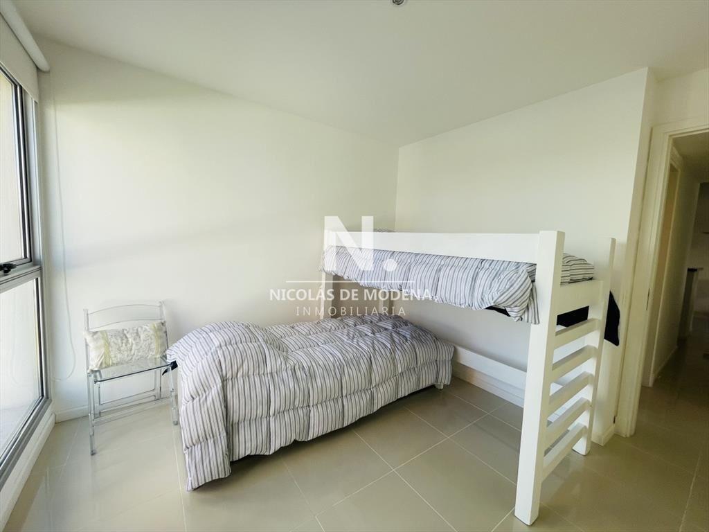 Apartamento en Punta del Este, Brava