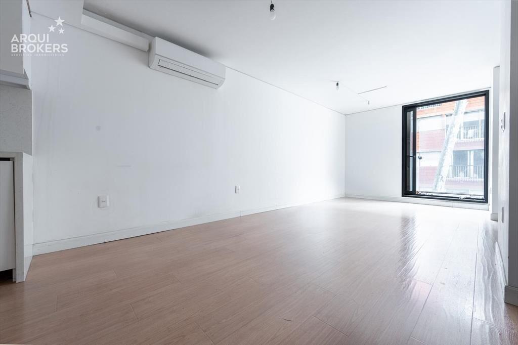 Apartamento de 1 dormitorio en alquiler en Centro, garaje o