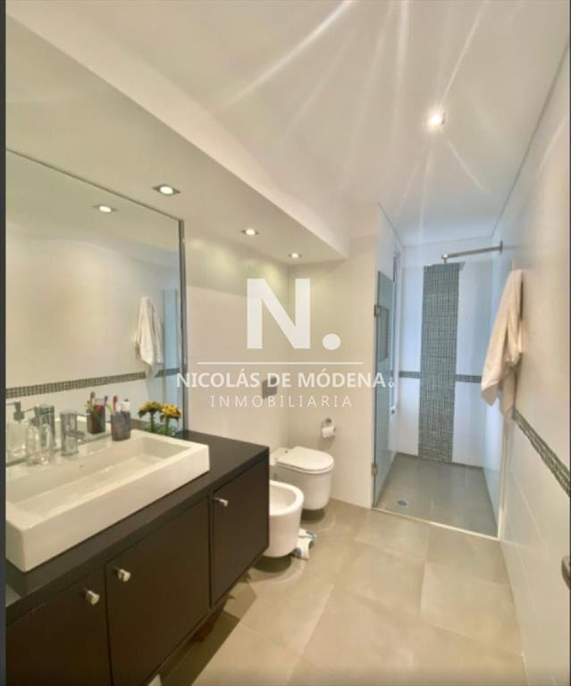Venta de Casa 4 DORMITORIOS en Punta del Este,