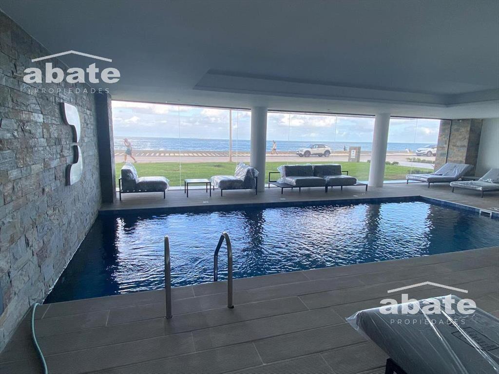 Venta Apartamento 3 dormitorios - Playa Brava, frente al ma