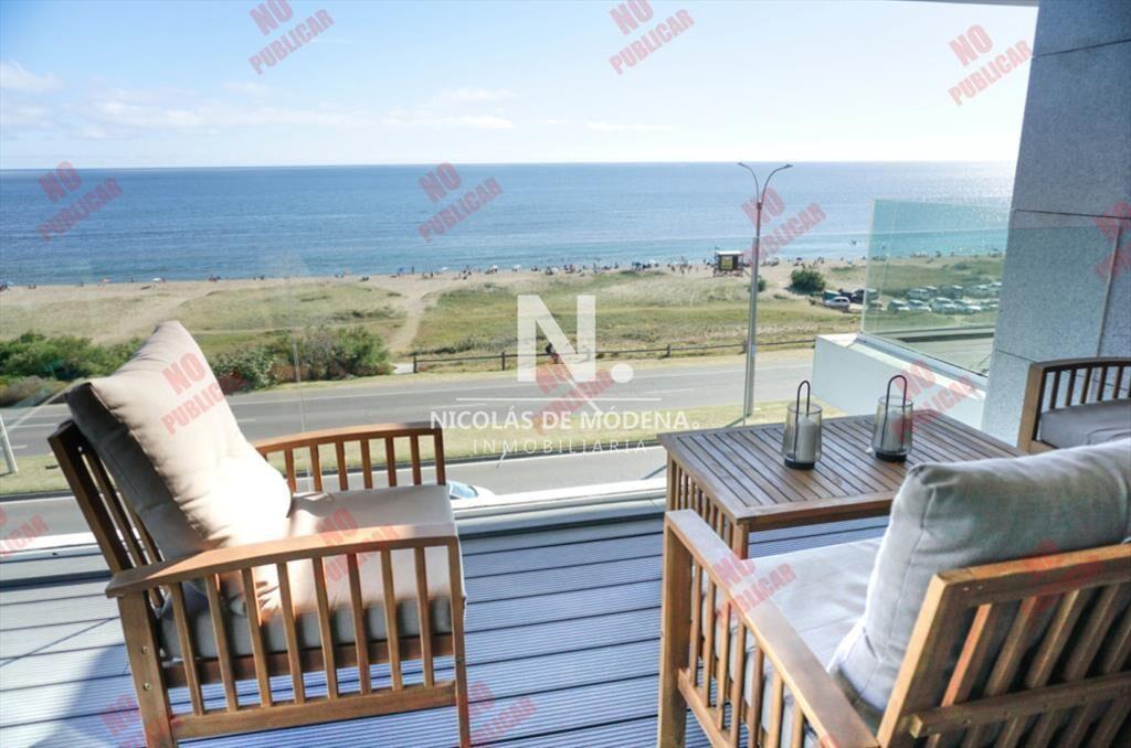 Vende apartamento equipado de 3 dormitorios al ,