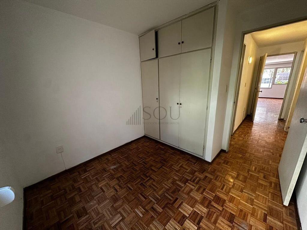 ALQUILER DE APARTAMENTO DE TRES DORMITORIOS EN POCITOS