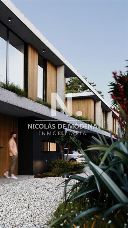 Casa en Venta de 4 Dormitorios en Exclusiva. de