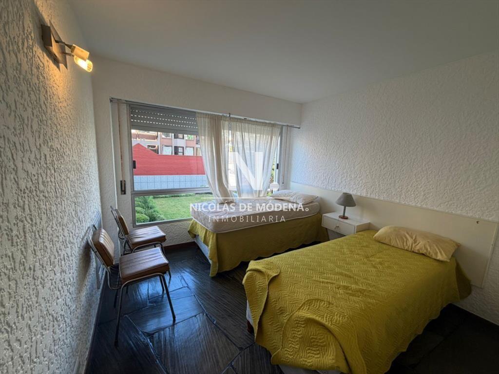 Apartamento en Peninsula, 2 dormitorios en venta